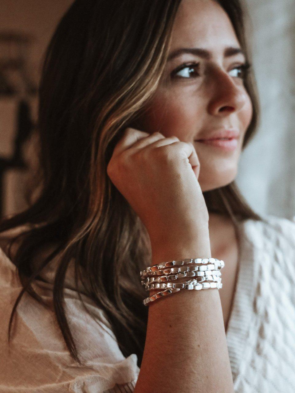 Oval Metallic Beaded Bracelet Set-accessories-Kate & Kris